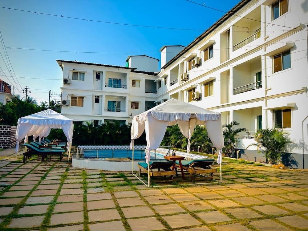 Dacha Arambol