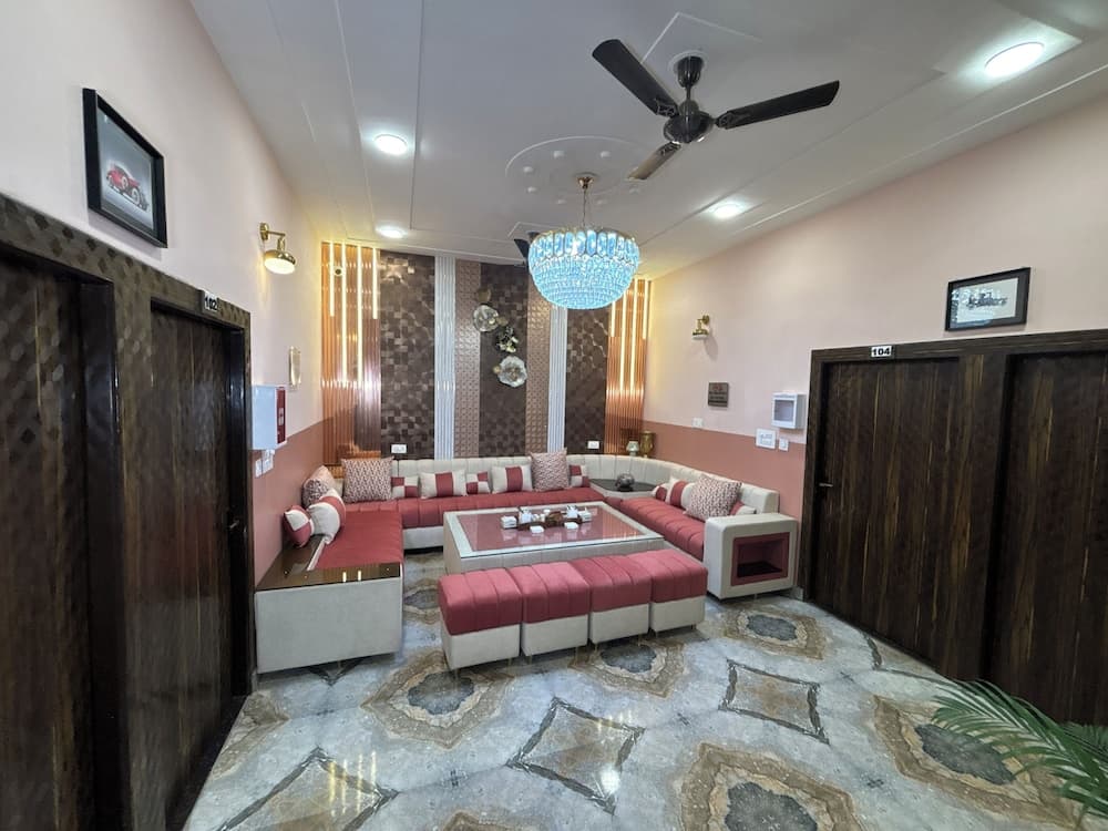 The Orchid Retreat Agra - Stay Near Taj Mahal