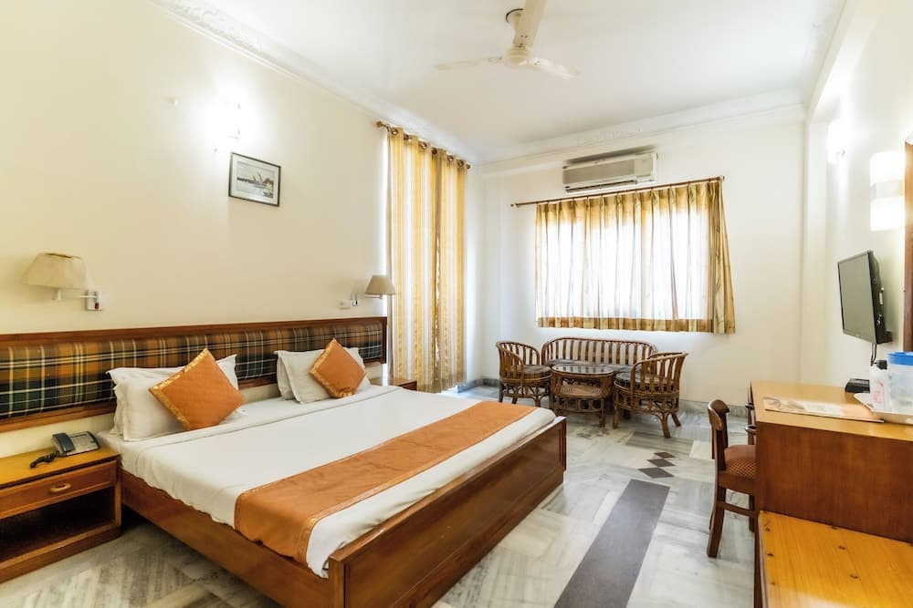 Hotel Kant Palace