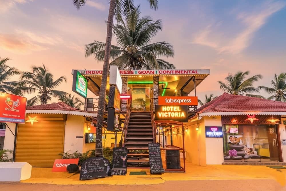 FabExpress Victoria With Pool, Baga Beach
