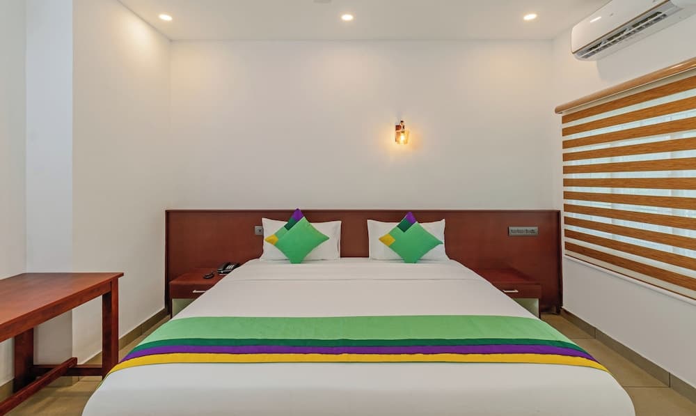 Treebo Amigos Residency Cochin Airport Hotel
