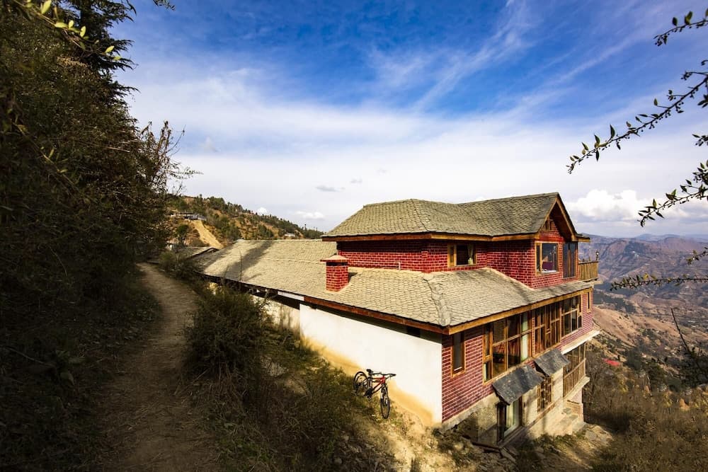 Zostel Homes Cheog - Shimla