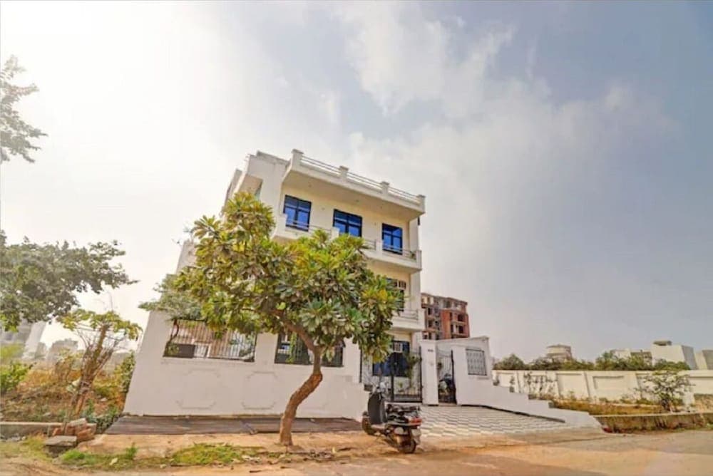 Hotel Olive Tree